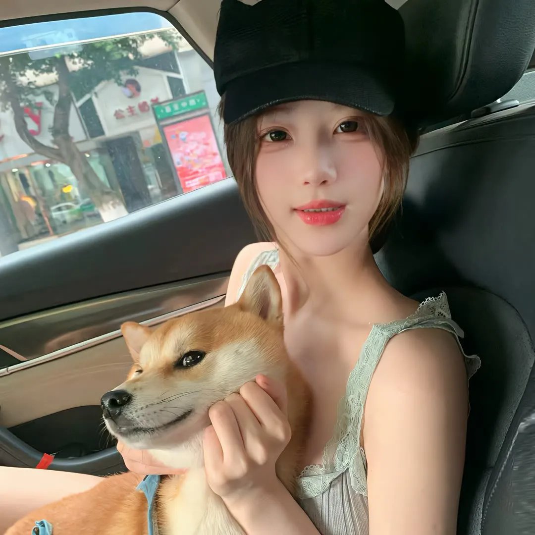 代表小姐封面